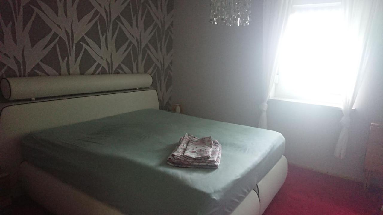 Fewo Erika Apartman Lengenfeld  Kültér fotó