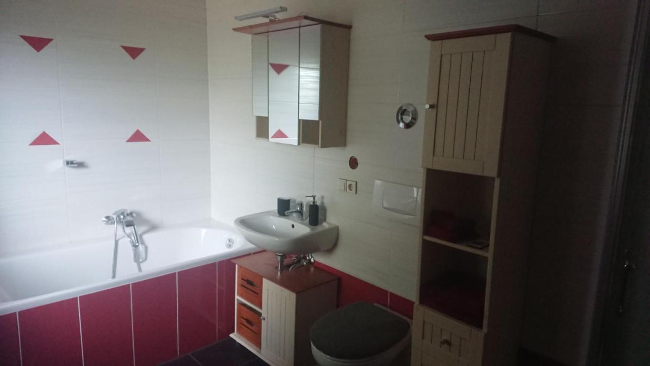 Fewo Erika Apartman Lengenfeld  Kültér fotó